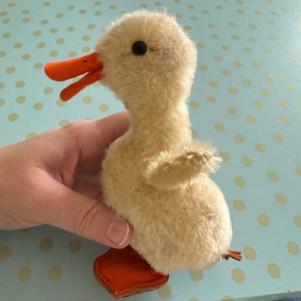 Vintage Steiff Fuzzy Mohair Yellow Duck Duckling Chick Standing Plush Toy 5”